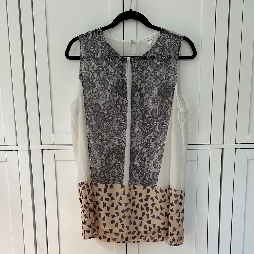 CAbi Sleeveless Patterned Blouse